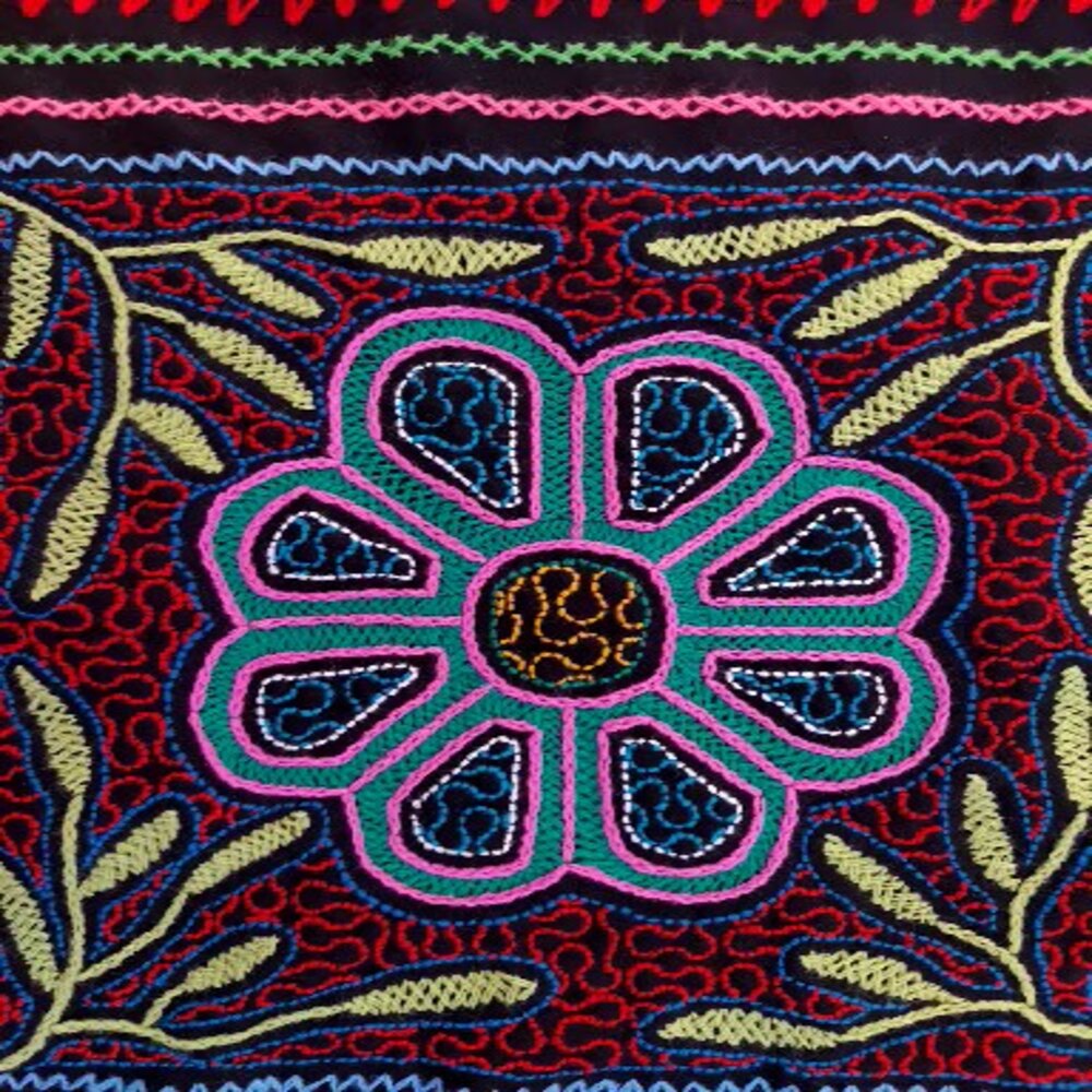 Shipibo Manta Cloth - Global Indigenous Crafts