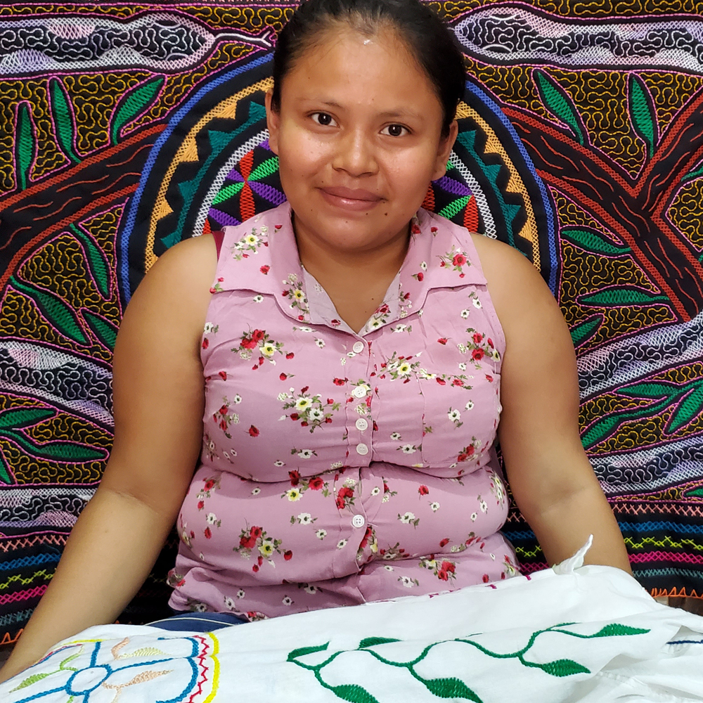 FEATURED ARTISTS - Global Indigenous Crafts